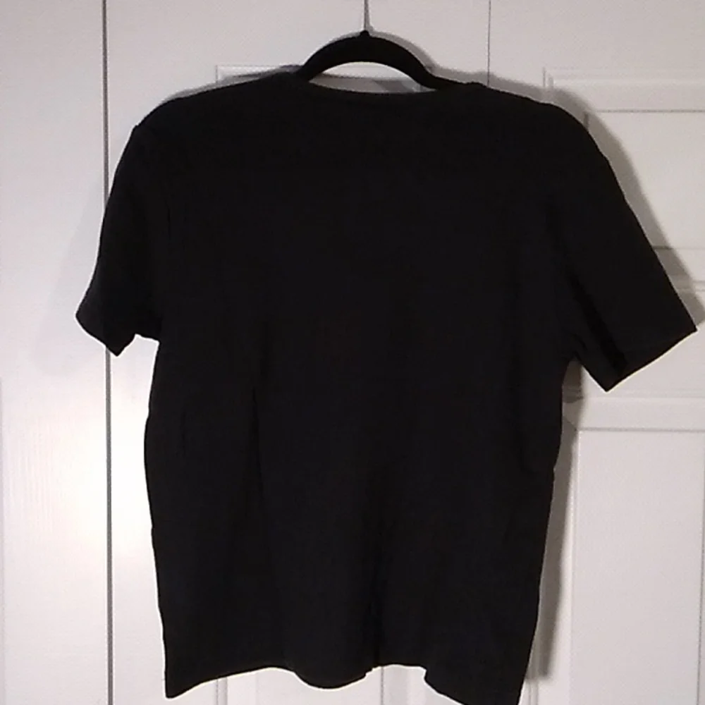 Basic Editions Top - Picture 2 of 3